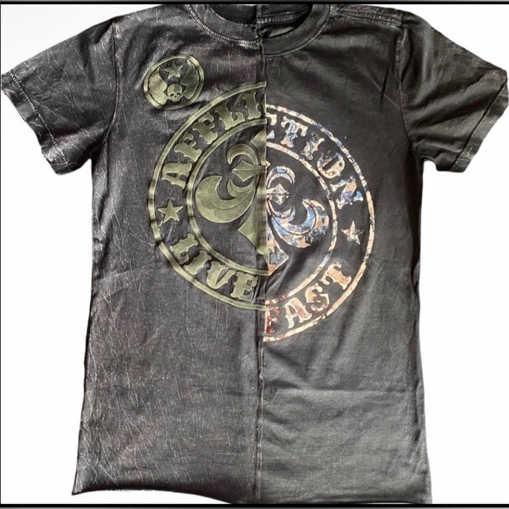 Affliction Black Graphic T-Shirt with Split Vintage Crest Size Small NWOT